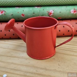 MINI REGADOR EM METAL - VERMELHO (1UN)