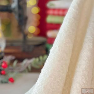 Pelúcia ROCOCÓ - OFF WHITE (50 X 80 CM)