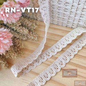 RN - VT17 - RENDA TRABALHADA MINI CRU (L: 14MM) - 1MT